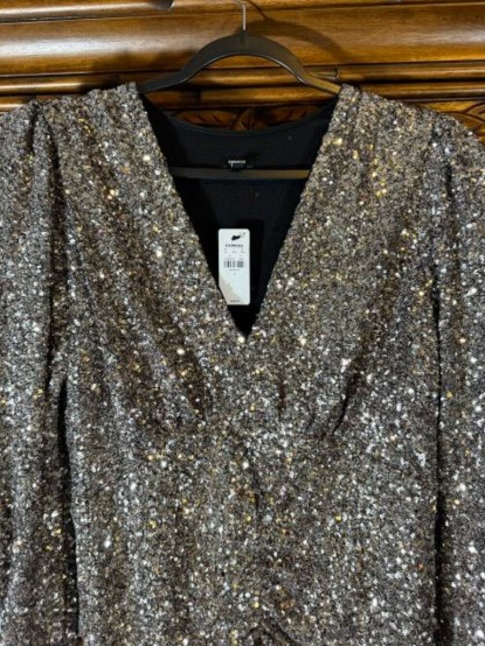Express Deep Gold Sequin Vneck Rouched Long Sleeve Stretch Dress - Picture 3 of 13